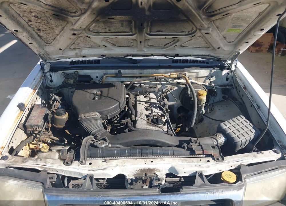 2000 NISSAN FRONTIER XE VIN: 1N6DD26S1YC408864