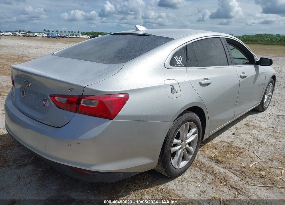 2018 CHEVROLET MALIBU LT VIN: 1G1ZD5ST4JF184883