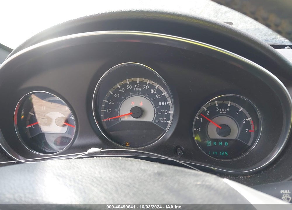 2014 CHRYSLER 200 TOURING VIN: 1C3CCBBG6EN144824