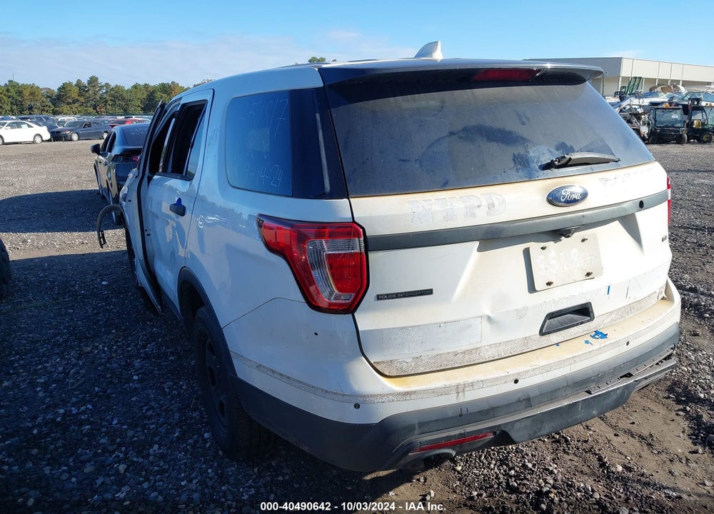 2017 FORD UTILITY POLICE INTERCEPTOR VIN: 1FM5K8AR3HGA62941