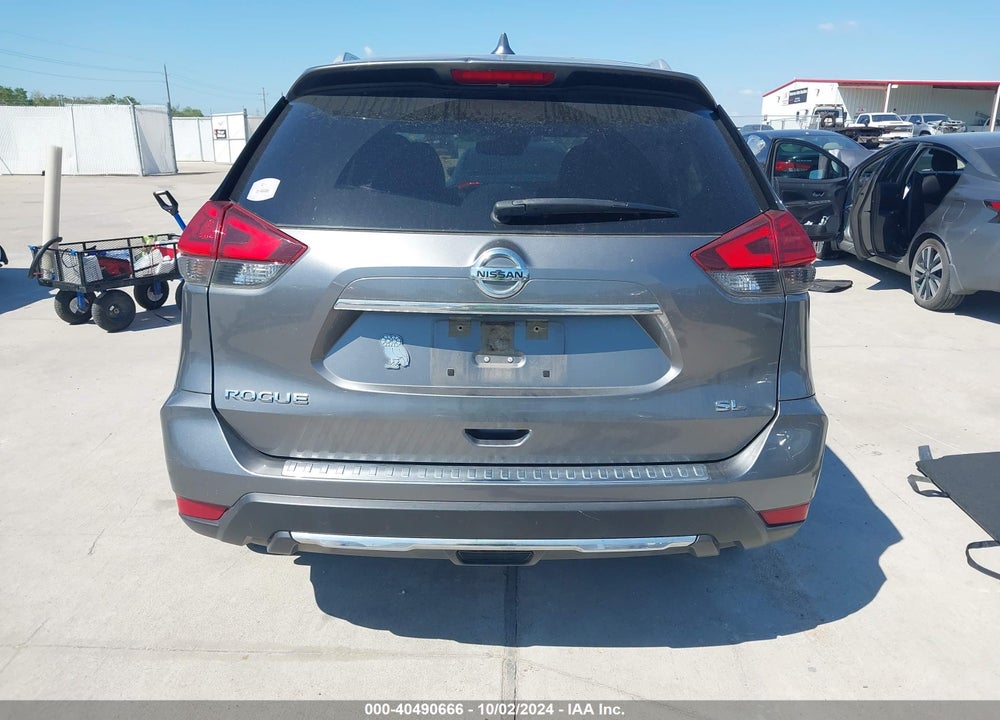 2018 NISSAN ROGUE S/SL/SV VIN: JN8AT2MT5JW491695