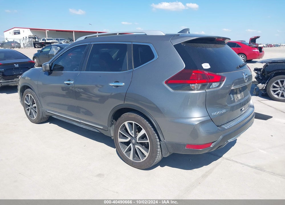 2018 NISSAN ROGUE S/SL/SV VIN: JN8AT2MT5JW491695