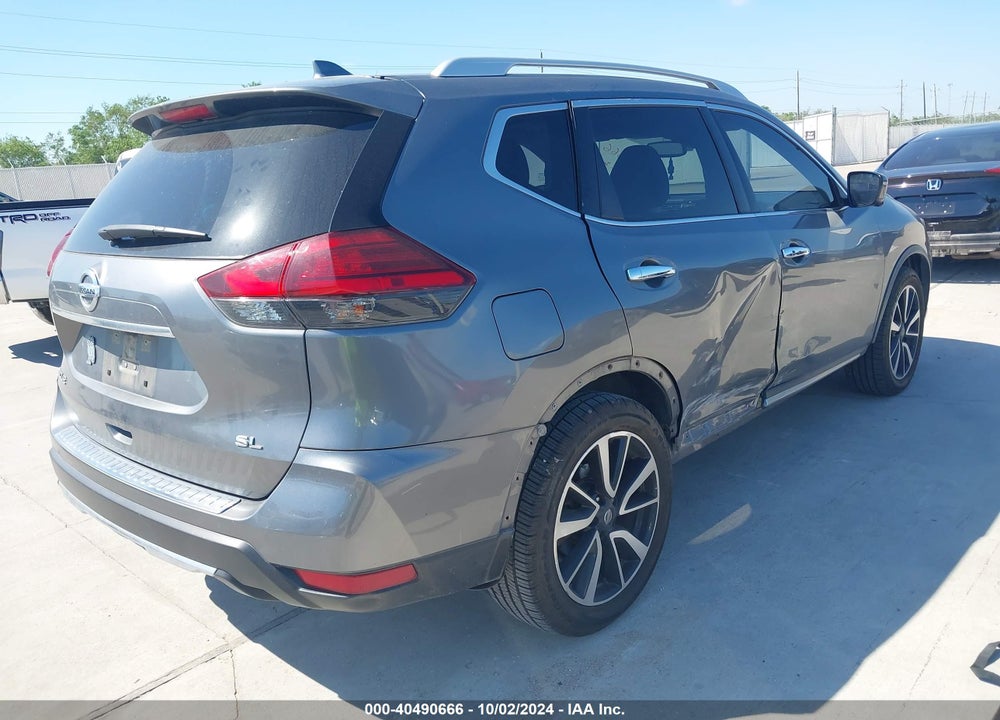 2018 NISSAN ROGUE S/SL/SV VIN: JN8AT2MT5JW491695