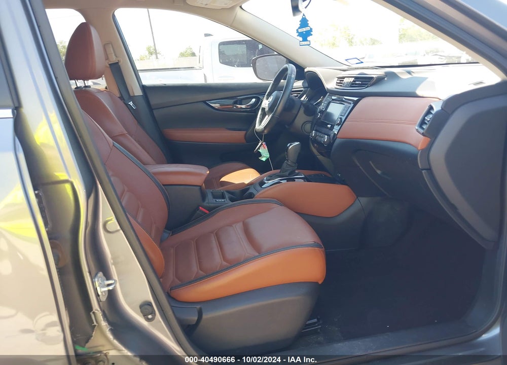 2018 NISSAN ROGUE S/SL/SV VIN: JN8AT2MT5JW491695
