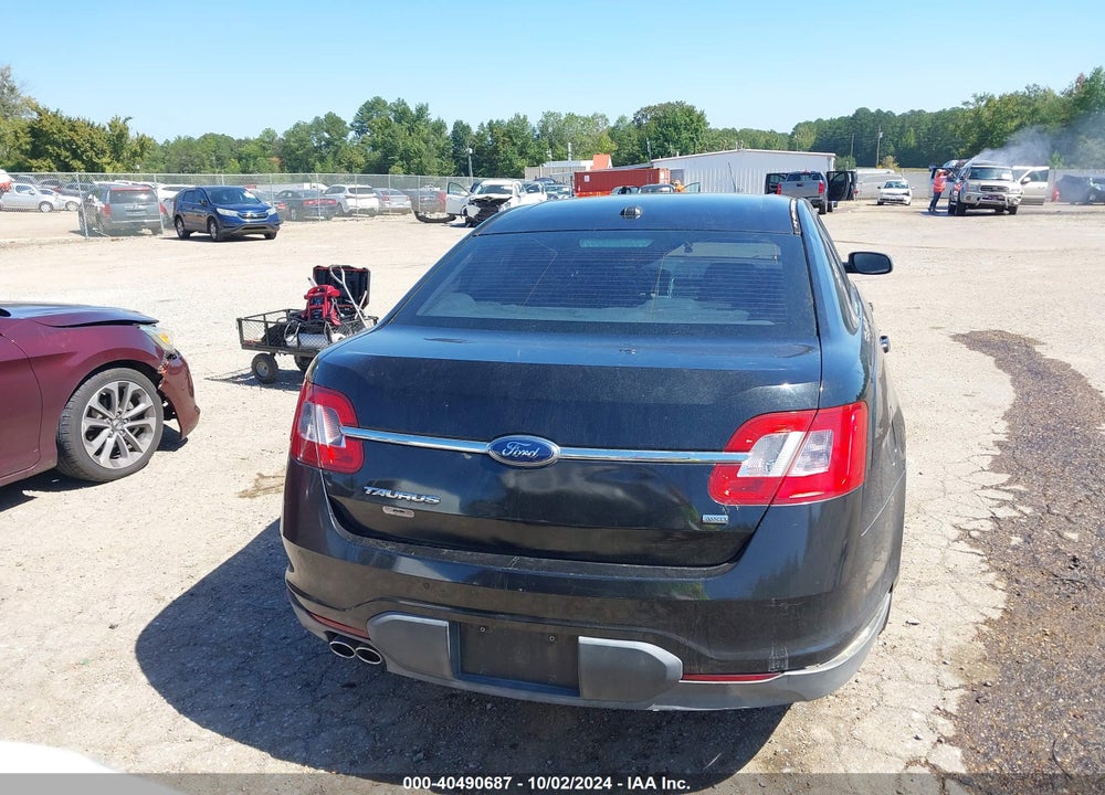 2010 FORD TAURUS VIN: 1FAHP2HW3AG110395