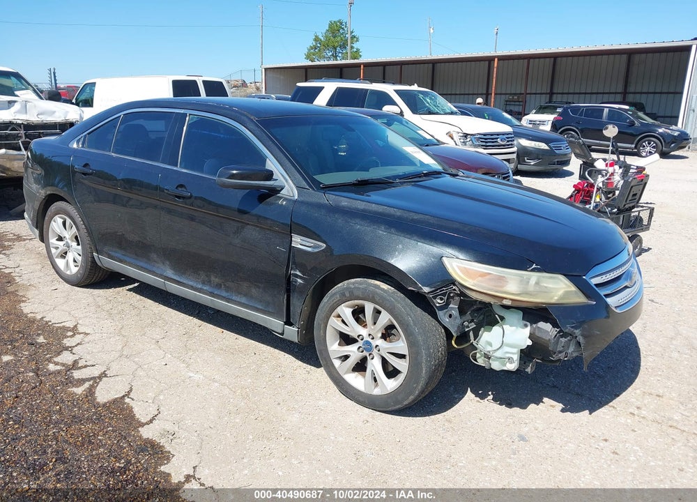 2010 FORD TAURUS VIN: 1FAHP2HW3AG110395