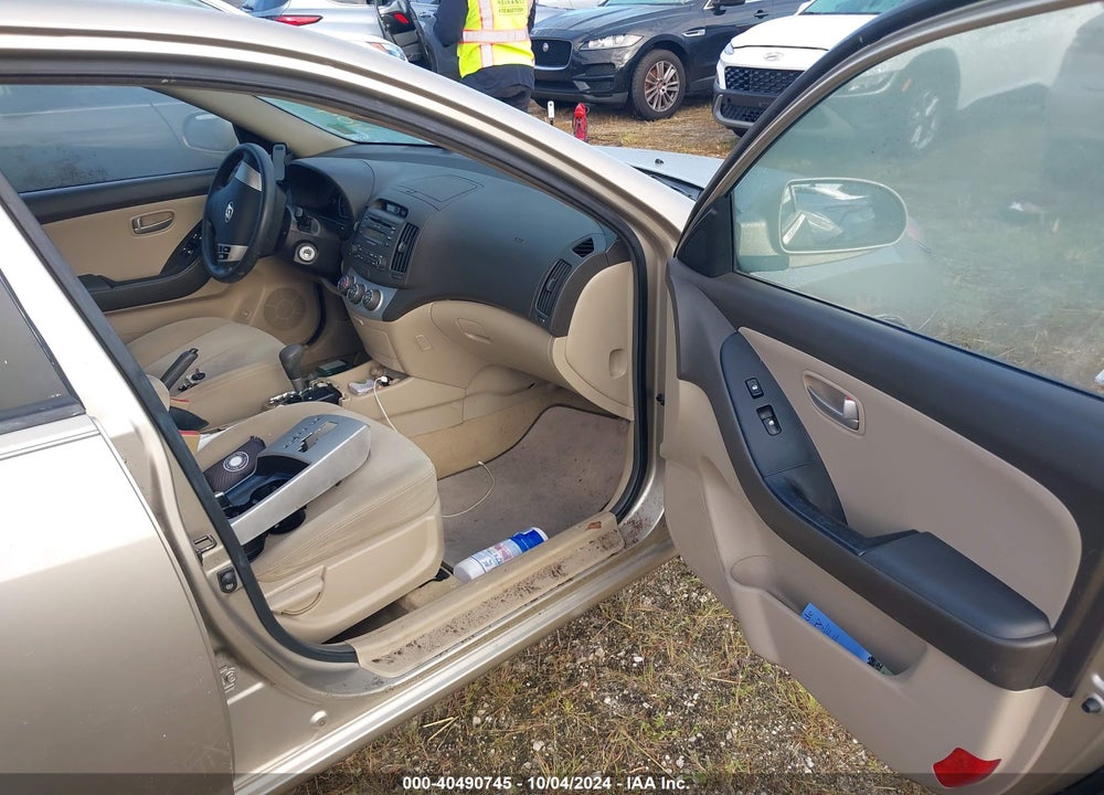 2007 HYUNDAI ELANTRA GLS/LIMITED/SE VIN: KMHDU46D77U049282