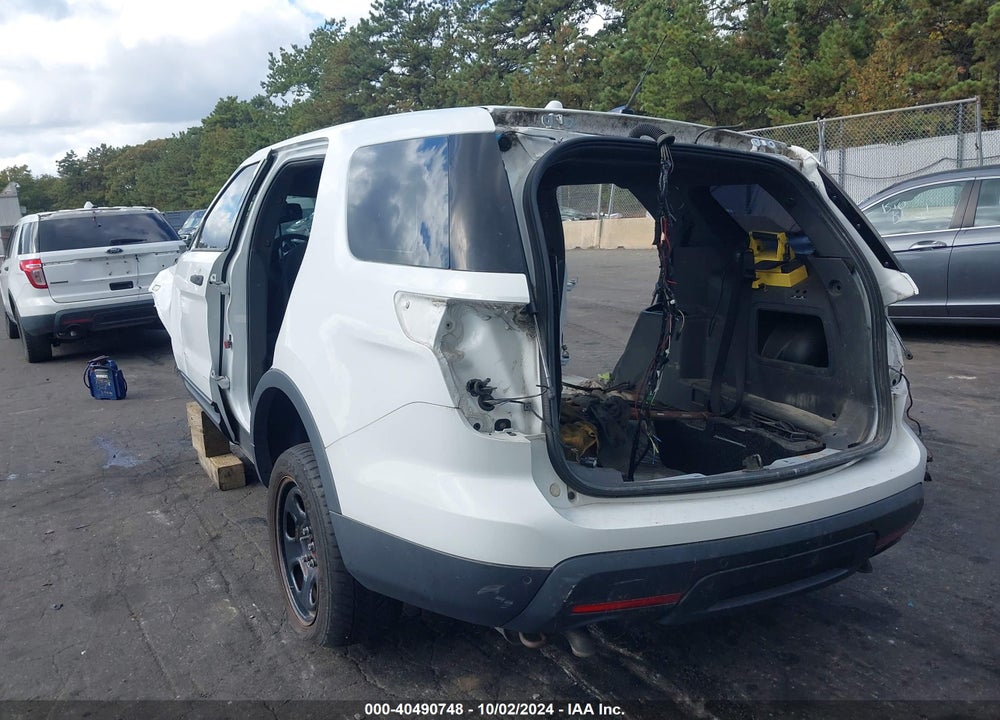 2014 FORD UTILITY POLICE INTERCEPTOR VIN: 1FM5K8AR7EGC60613