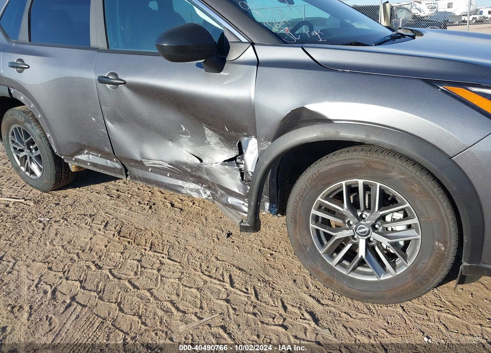 2024 NISSAN ROGUE S FWD VIN: 5N1BT3AA5RC699528