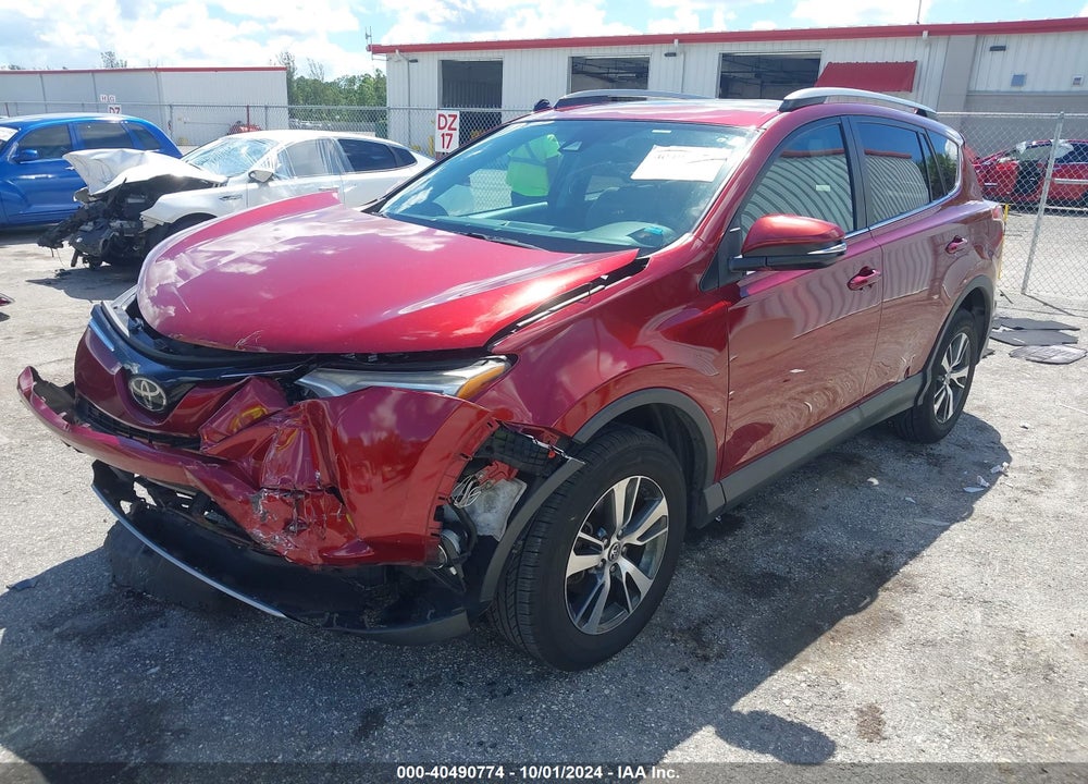 2018 TOYOTA RAV4 XLE VIN: 2T3WFREV7JW446564