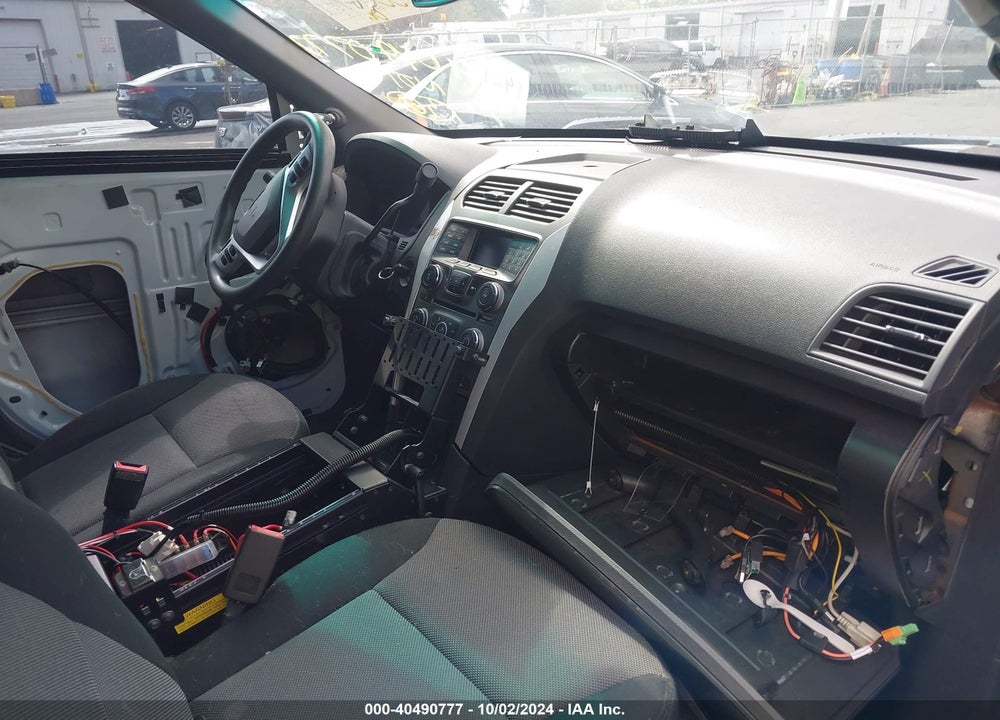 2014 FORD UTILITY POLICE INTERCEPTOR VIN: 1FM5K8AR7EGC60594