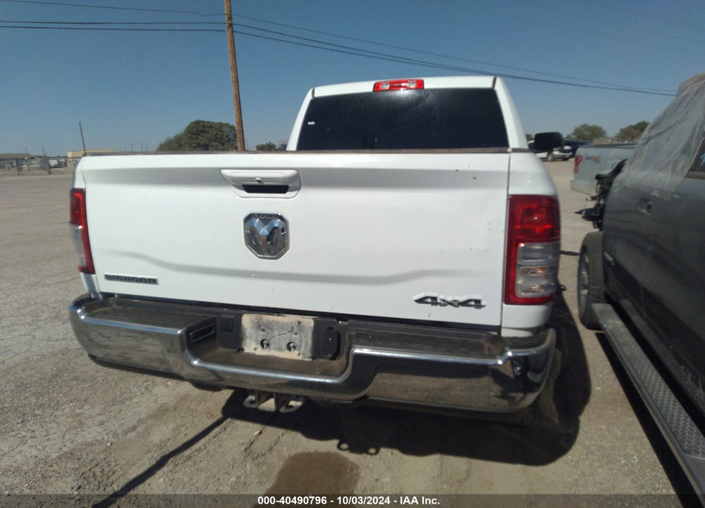 2022 RAM 2500 BIG HORN 4X4 6'4 BOX VIN: 3C6UR5DL7NG436718