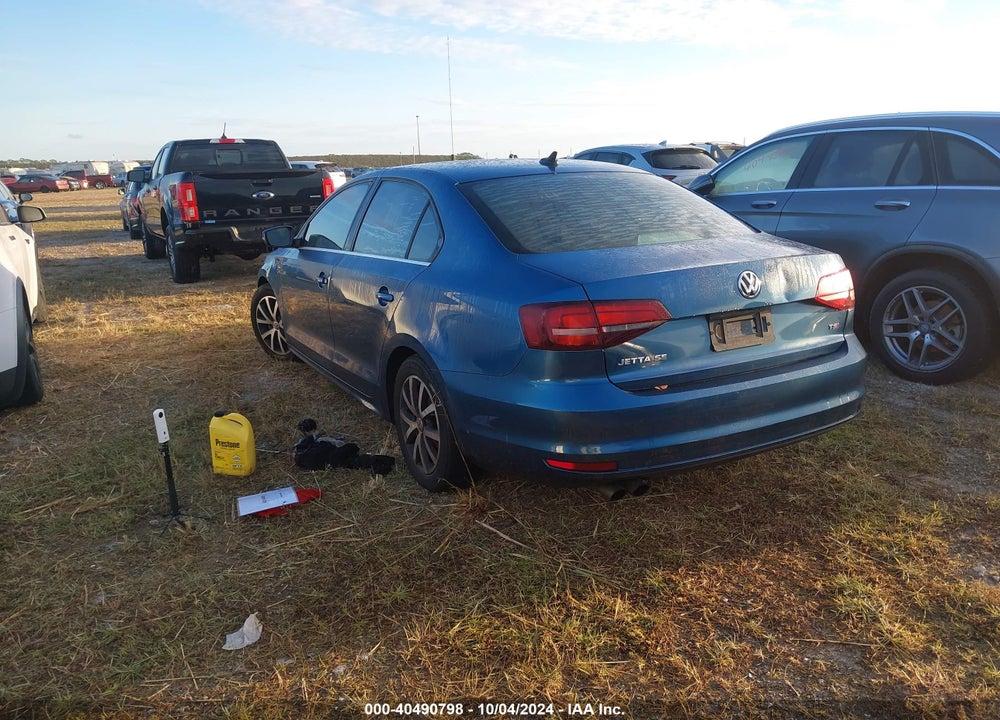2017 VOLKSWAGEN JETTA 1.4T SE VIN: 3VWDB7AJ7HM387356