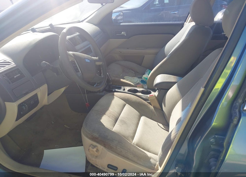 2011 FORD FUSION VIN: 3FAHP0HG8BR311328