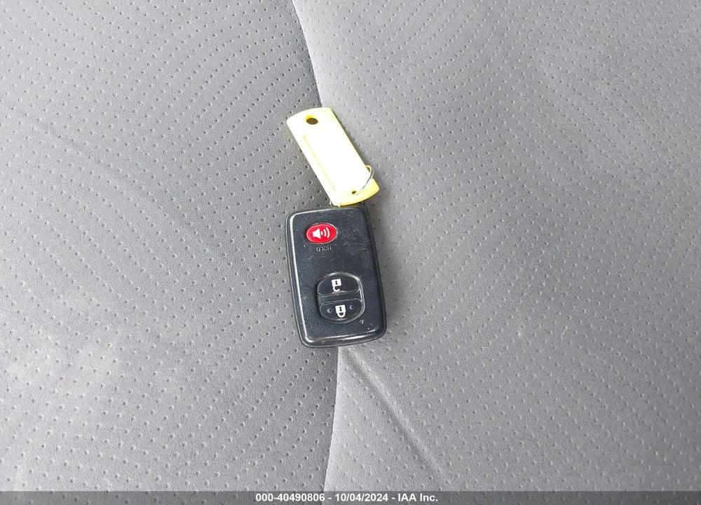 2010 TOYOTA PRIUS II VIN: JTDKN3DU4A0102122