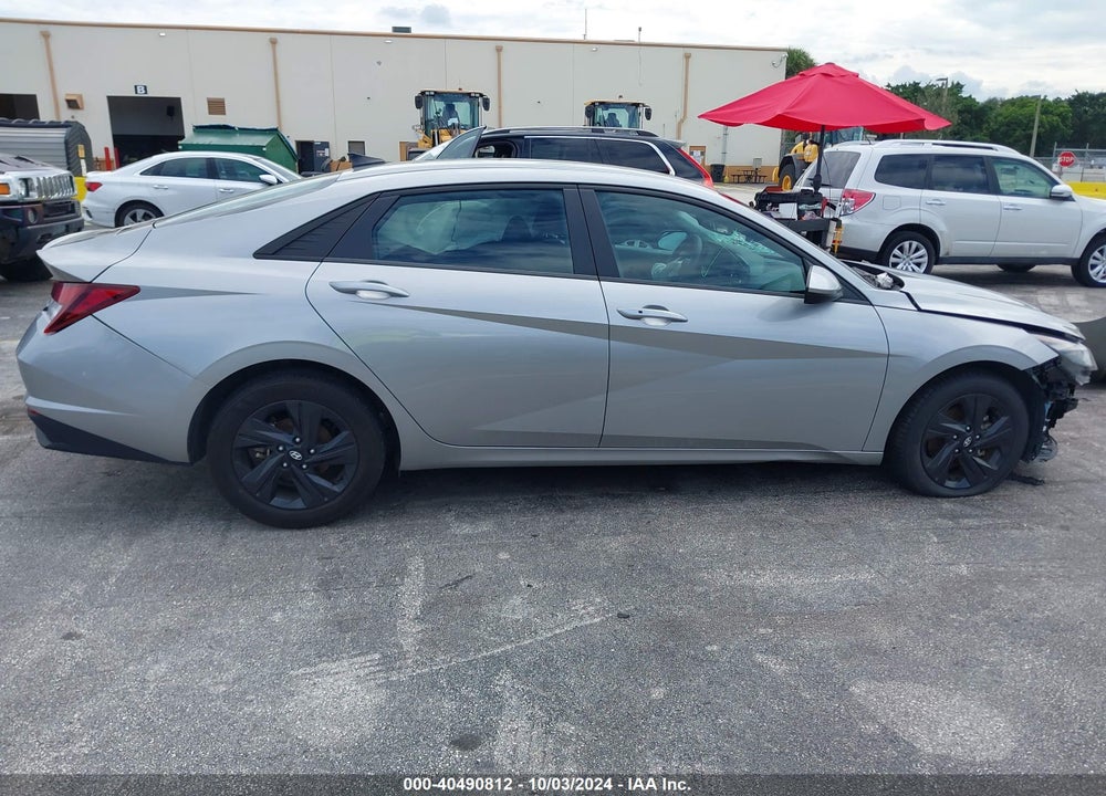 2023 HYUNDAI ELANTRA SEL VIN: 5NPLM4AG9PH103984