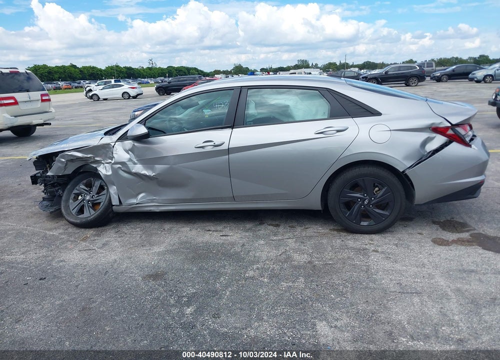 2023 HYUNDAI ELANTRA SEL VIN: 5NPLM4AG9PH103984
