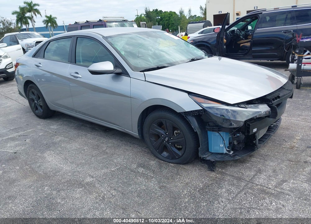 2023 HYUNDAI ELANTRA SEL VIN: 5NPLM4AG9PH103984
