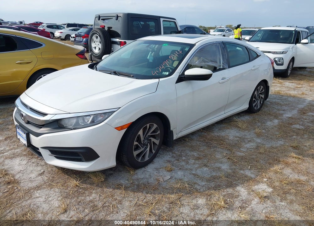2018 HONDA CIVIC EX VIN: 19XFC2F75JE037720