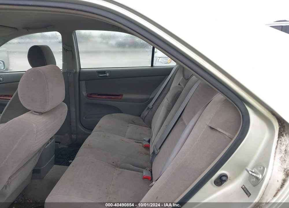 2006 TOYOTA CAMRY XLE VIN: JTDBE30K463053417