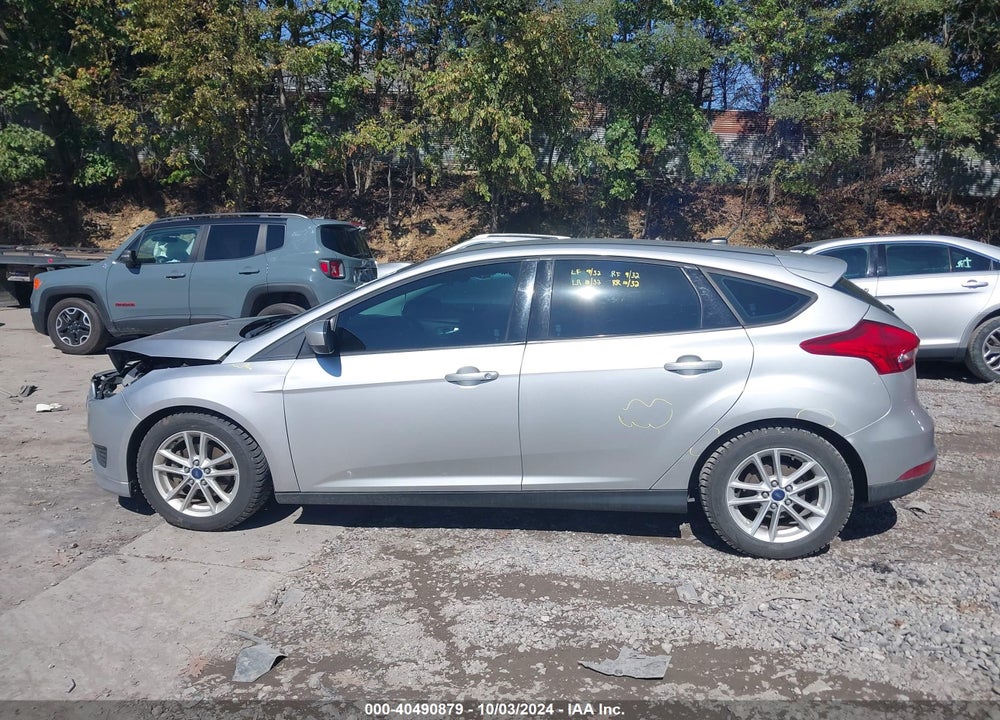 2018 FORD FOCUS SE VIN: 1FADP3K2XJL324236