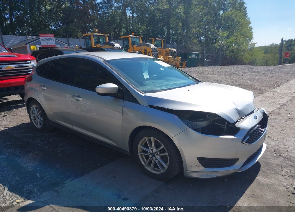 2018 FORD FOCUS SE VIN: 1FADP3K2XJL324236
