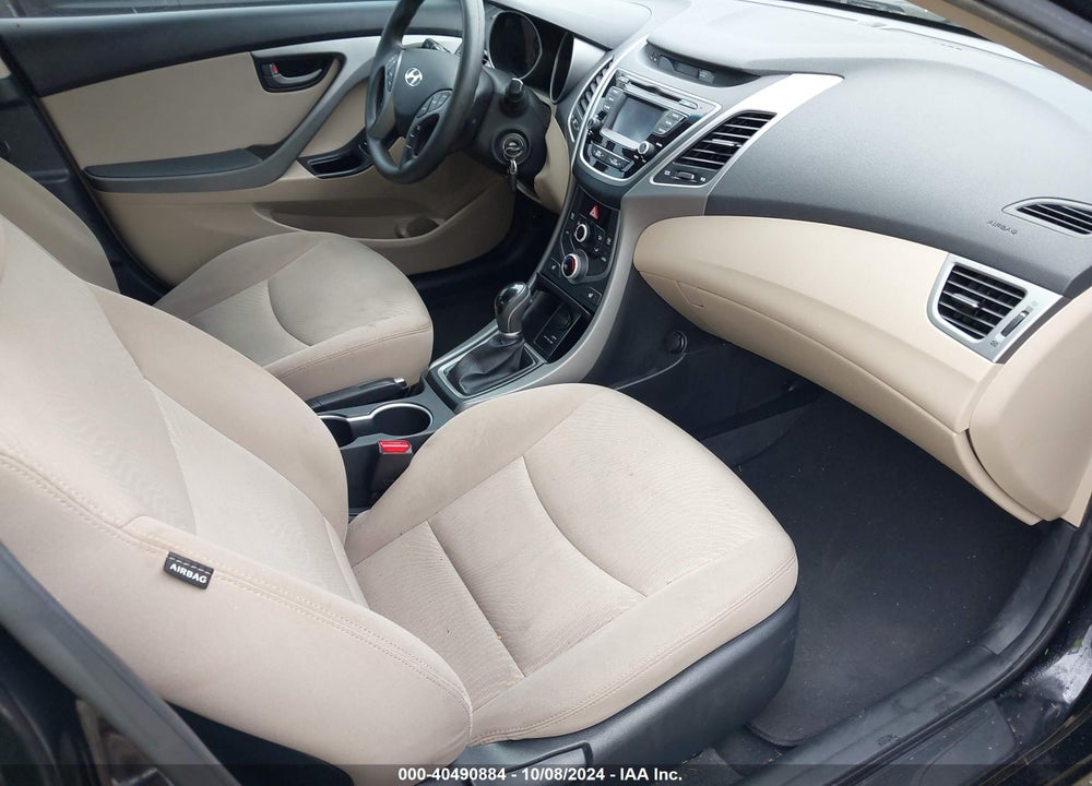 2014 HYUNDAI ELANTRA SE VIN: KMHDH4AE5EU060007