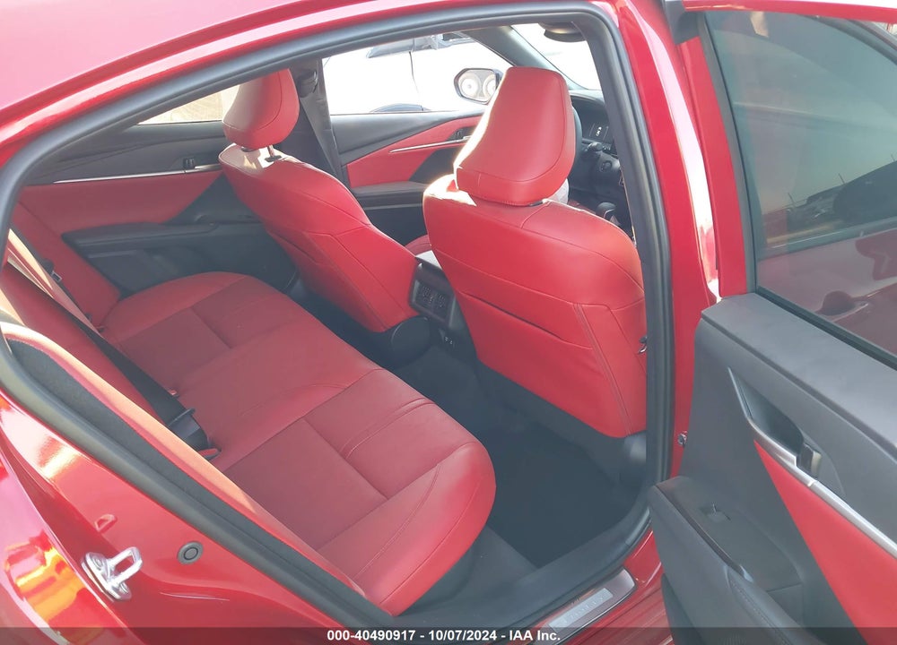2025 TOYOTA CAMRY XSE VIN: 4T1DAACKXSU043513