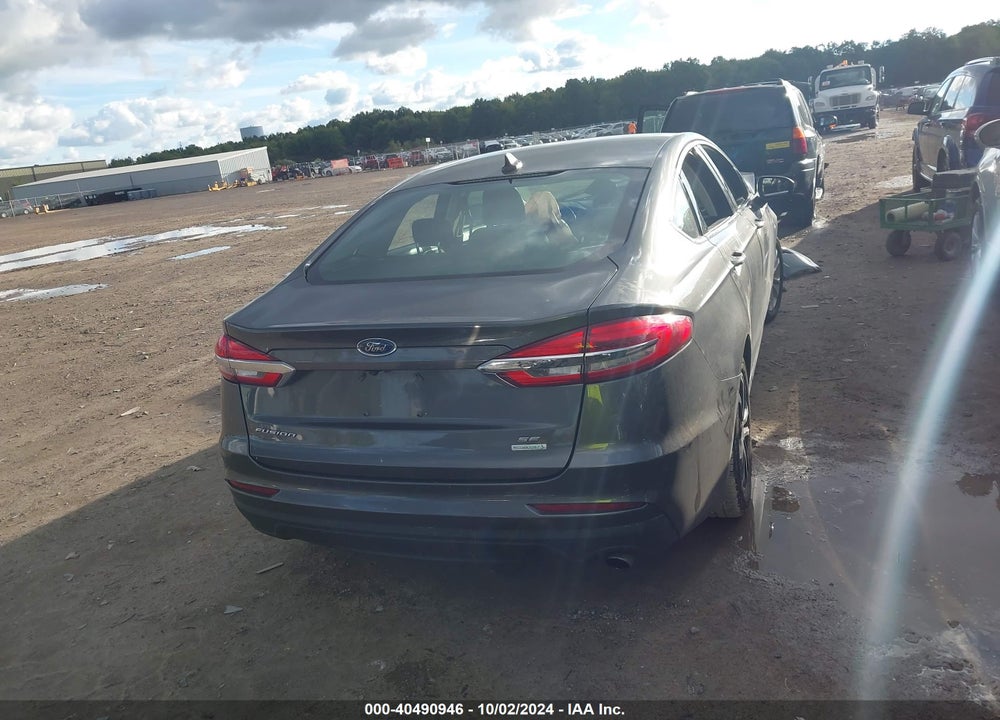 2019 FORD FUSION SE VIN: 3FA6P0HD1KR131878