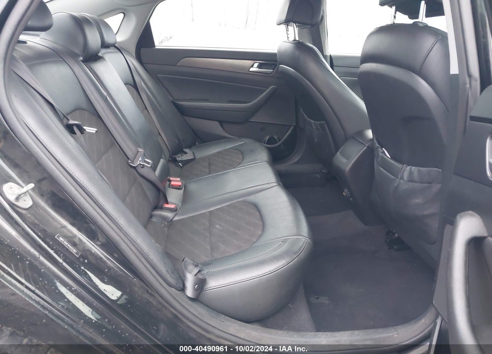 2015 HYUNDAI SONATA SPORT VIN: 5NPE34AF7FH212767