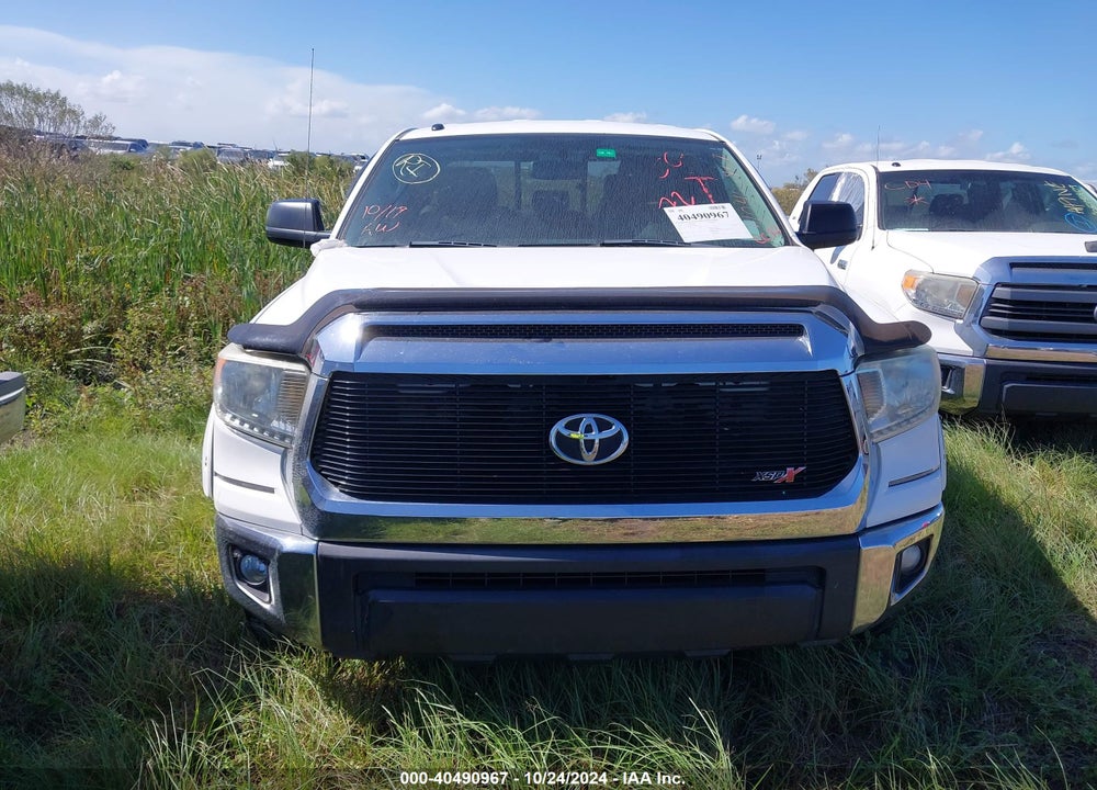 2014 TOYOTA TUNDRA SR5 5.7L V8 VIN: 5TFRY5F11EX167348