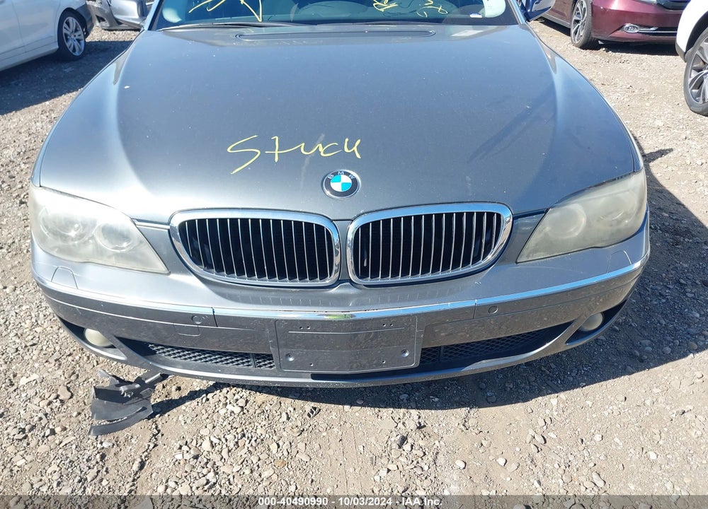 2006 BMW 750LI VIN: WBAHN83576DT62528