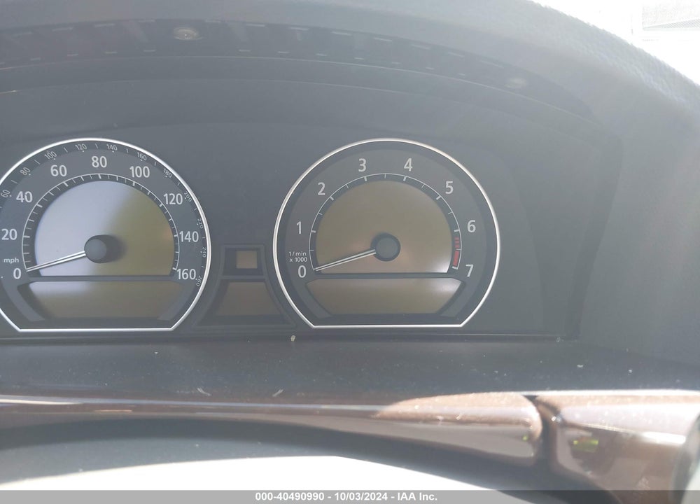 2006 BMW 750LI VIN: WBAHN83576DT62528