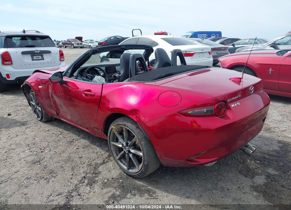 2020 MAZDA MX-5 MIATA GRAND TOURING VIN: JM1NDAD74L0415074
