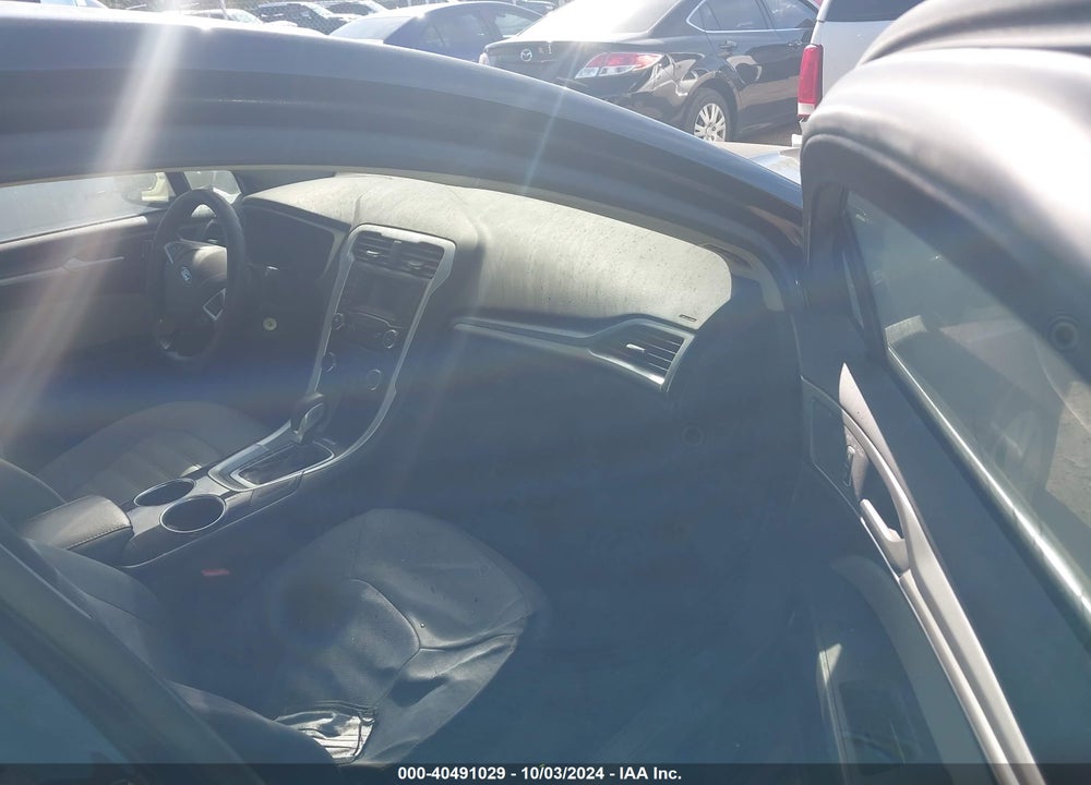 2013 FORD FUSION S VIN: 3FA6P0G78DR111707