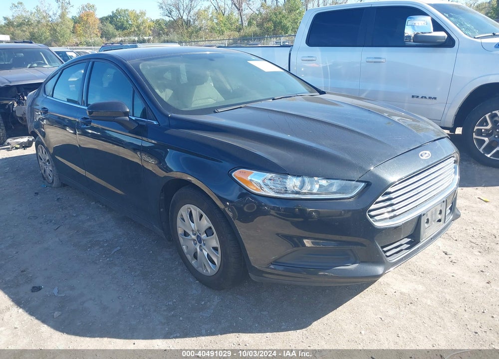 2013 FORD FUSION S VIN: 3FA6P0G78DR111707