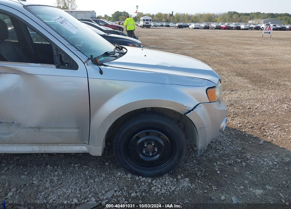 2010 FORD ESCAPE XLT VIN: 1FMCU9D76AKC25652