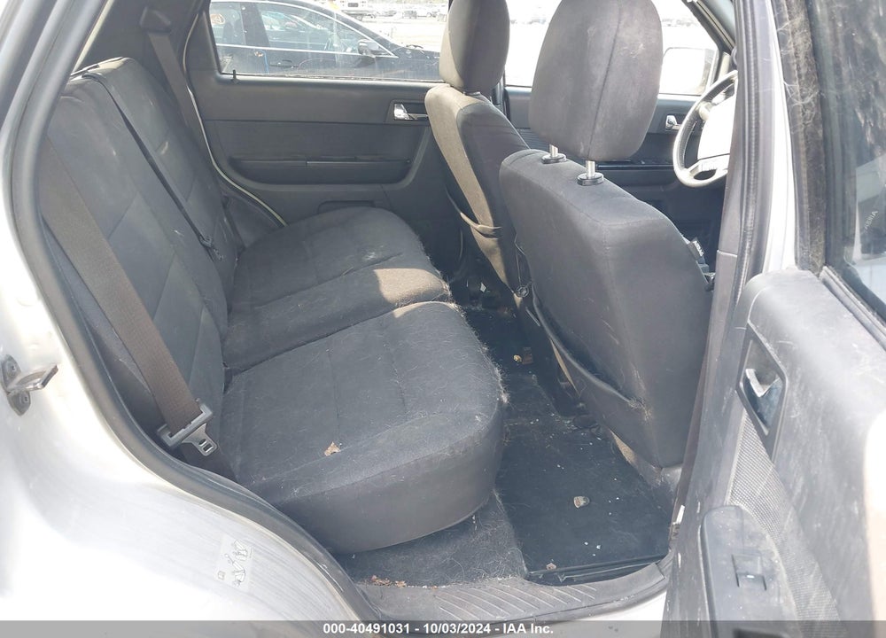 2010 FORD ESCAPE XLT VIN: 1FMCU9D76AKC25652