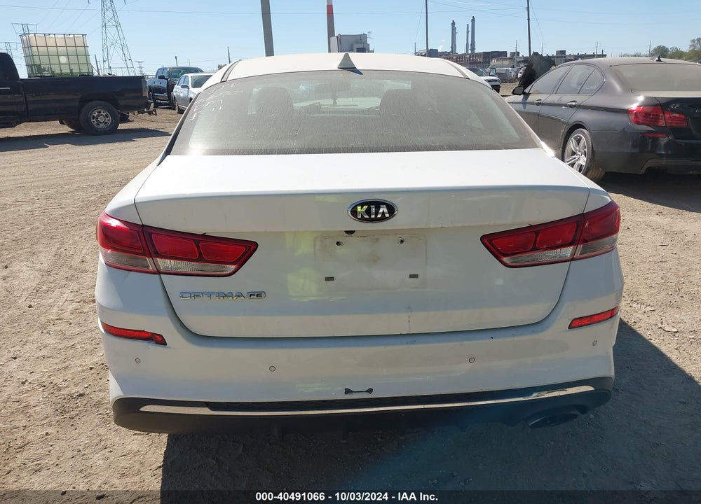 2019 KIA OPTIMA LX VIN: 5XXGT4L34KG276749