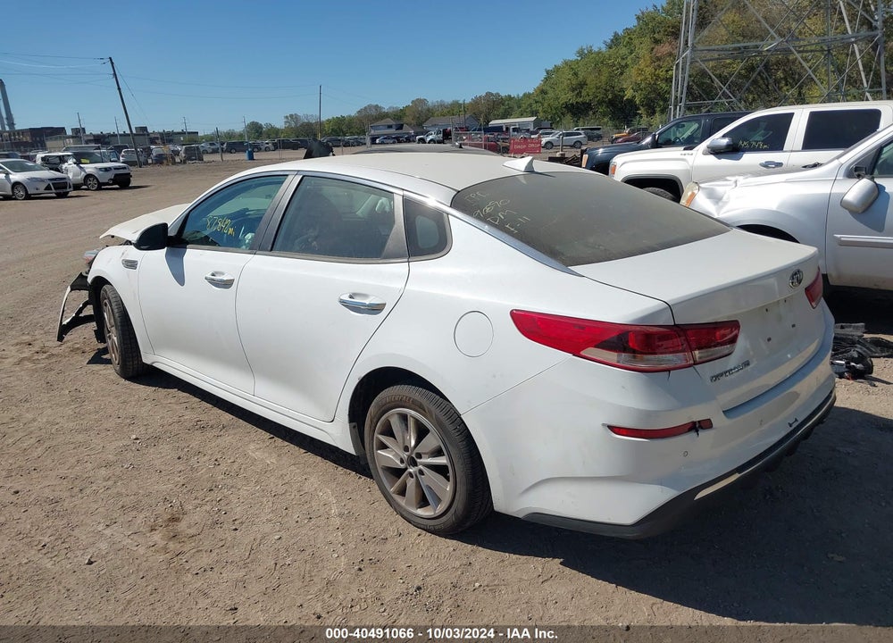 2019 KIA OPTIMA LX VIN: 5XXGT4L34KG276749
