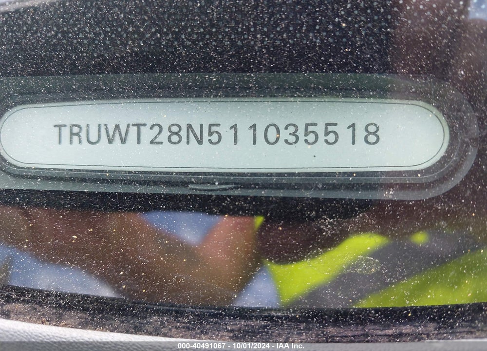2001 AUDI TT VIN: TRUWT28N511035518