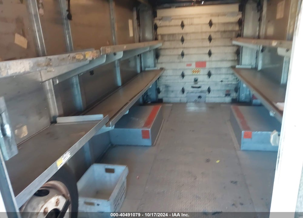 1997 FREIGHTLINER CHASSIS M LINE WALK-IN VAN VIN: 4UZA4FF45VC868745