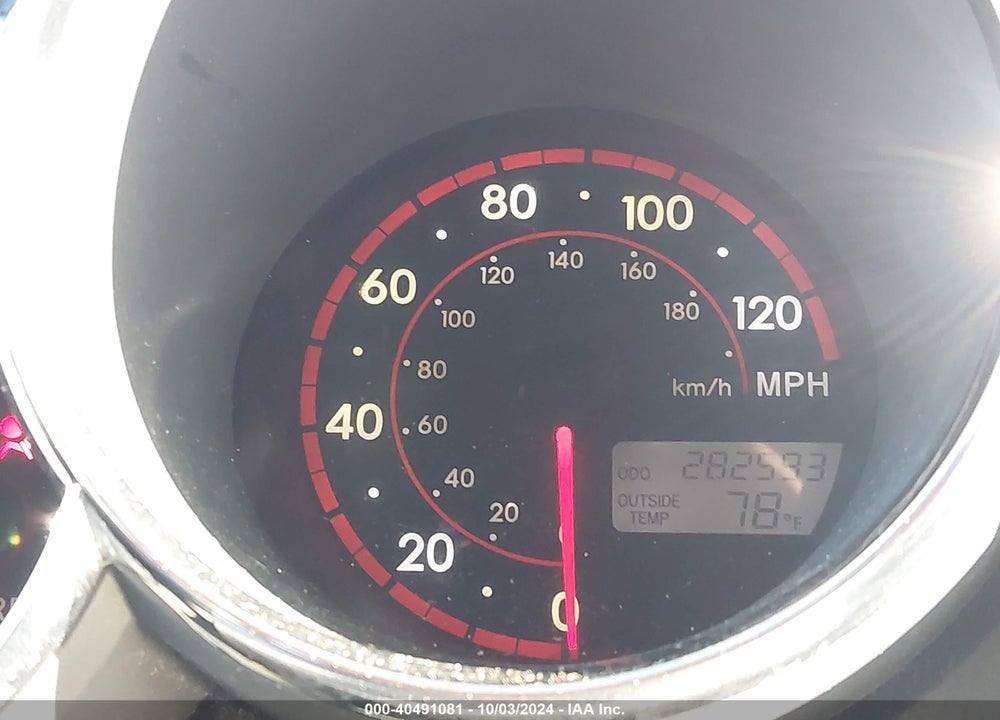 2005 TOYOTA MATRIX/XR VIN: 2T1KR32EX5C352685