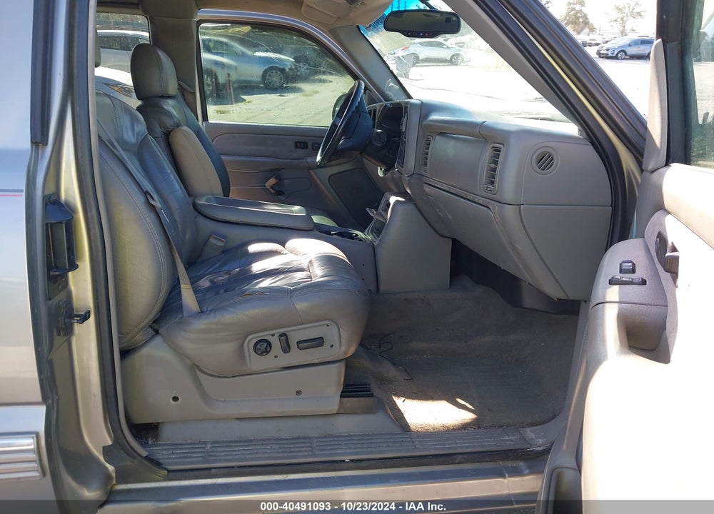 2001 CHEVROLET SILVERADO 1500 LT VIN: 2GCEC19T211258879