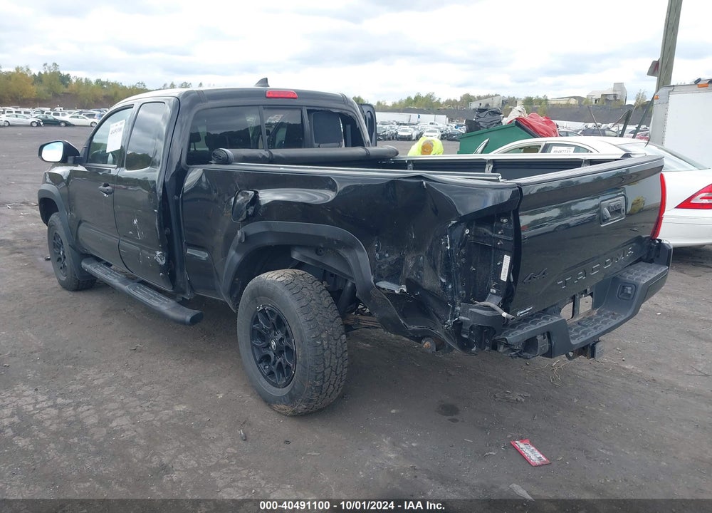 2019 TOYOTA TACOMA SR V6 VIN: 5TFSZ5ANXKX194357
