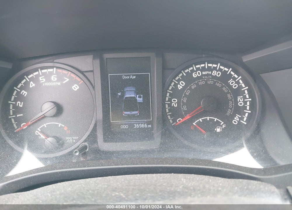 2019 TOYOTA TACOMA SR V6 VIN: 5TFSZ5ANXKX194357