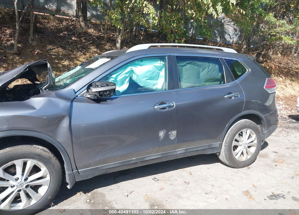 2015 NISSAN ROGUE SV VIN: 5N1AT2MV0FC922476