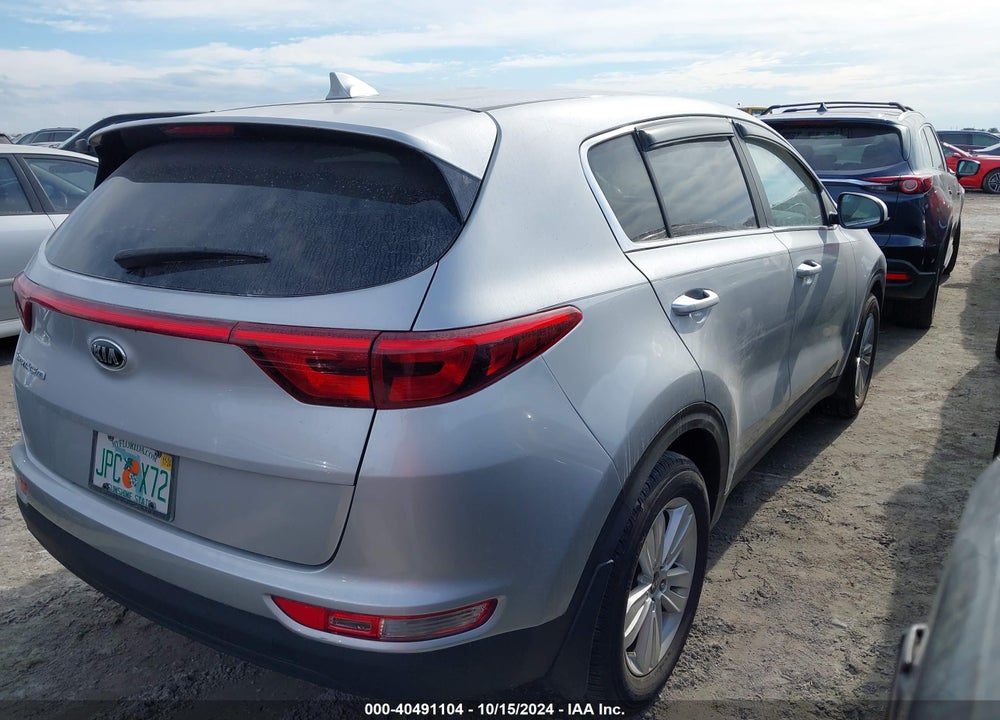 2019 KIA SPORTAGE LX VIN: KNDPM3AC4K7495391