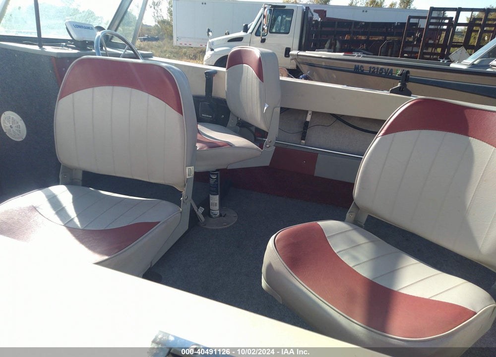 1985 LUND TYEE 5.3 VIN: LUNM1766M84G