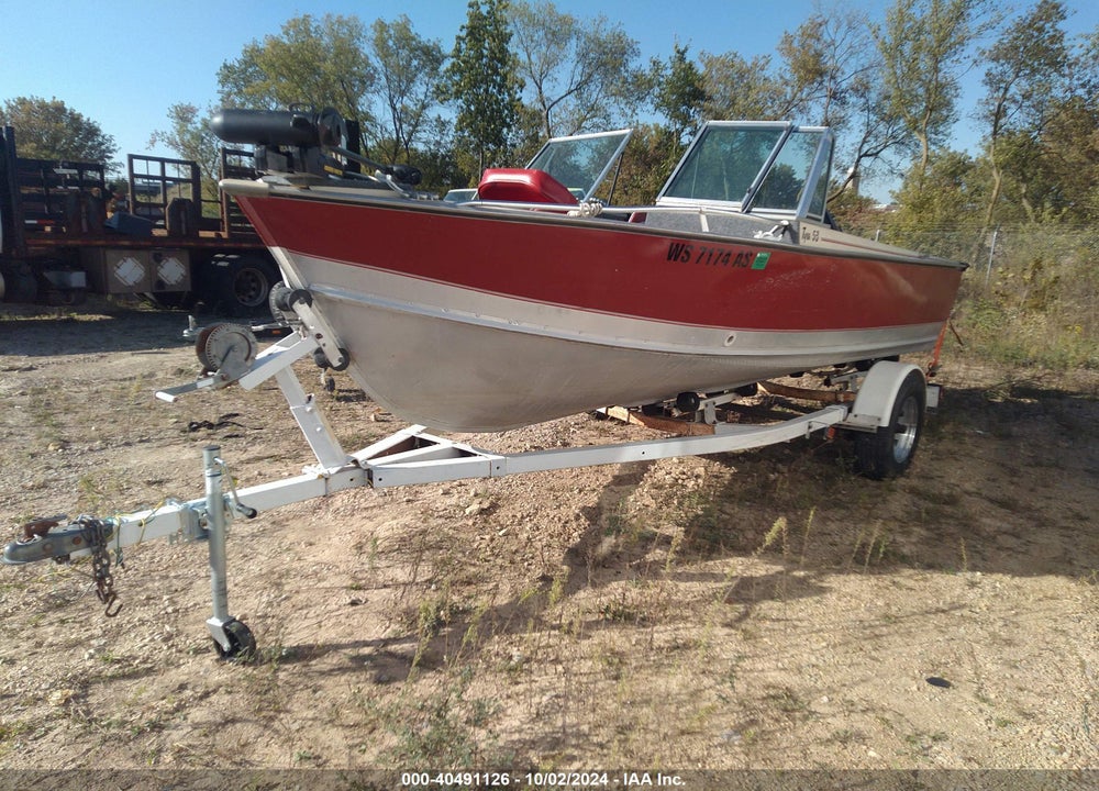 1985 LUND TYEE 5.3 VIN: LUNM1766M84G